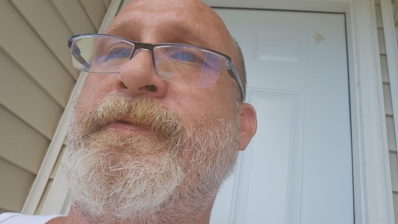 Profile photo 6 of 6