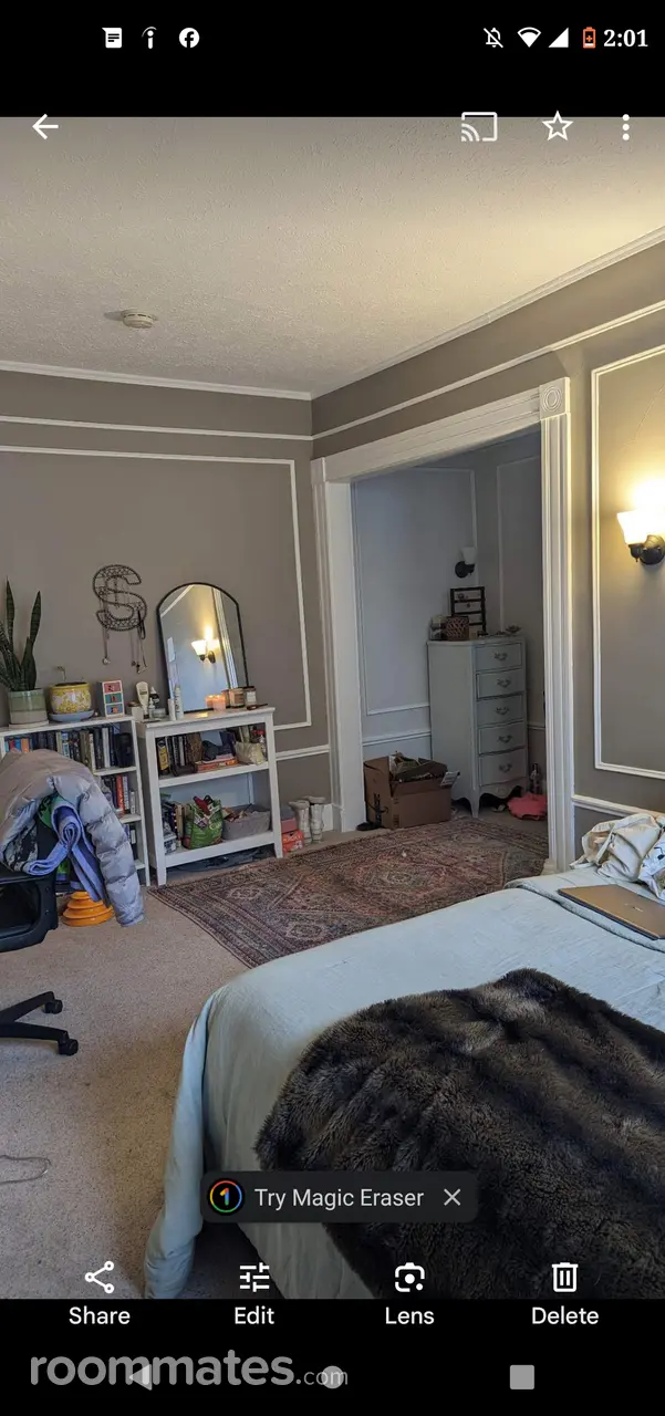 Profile photo 8 of 10