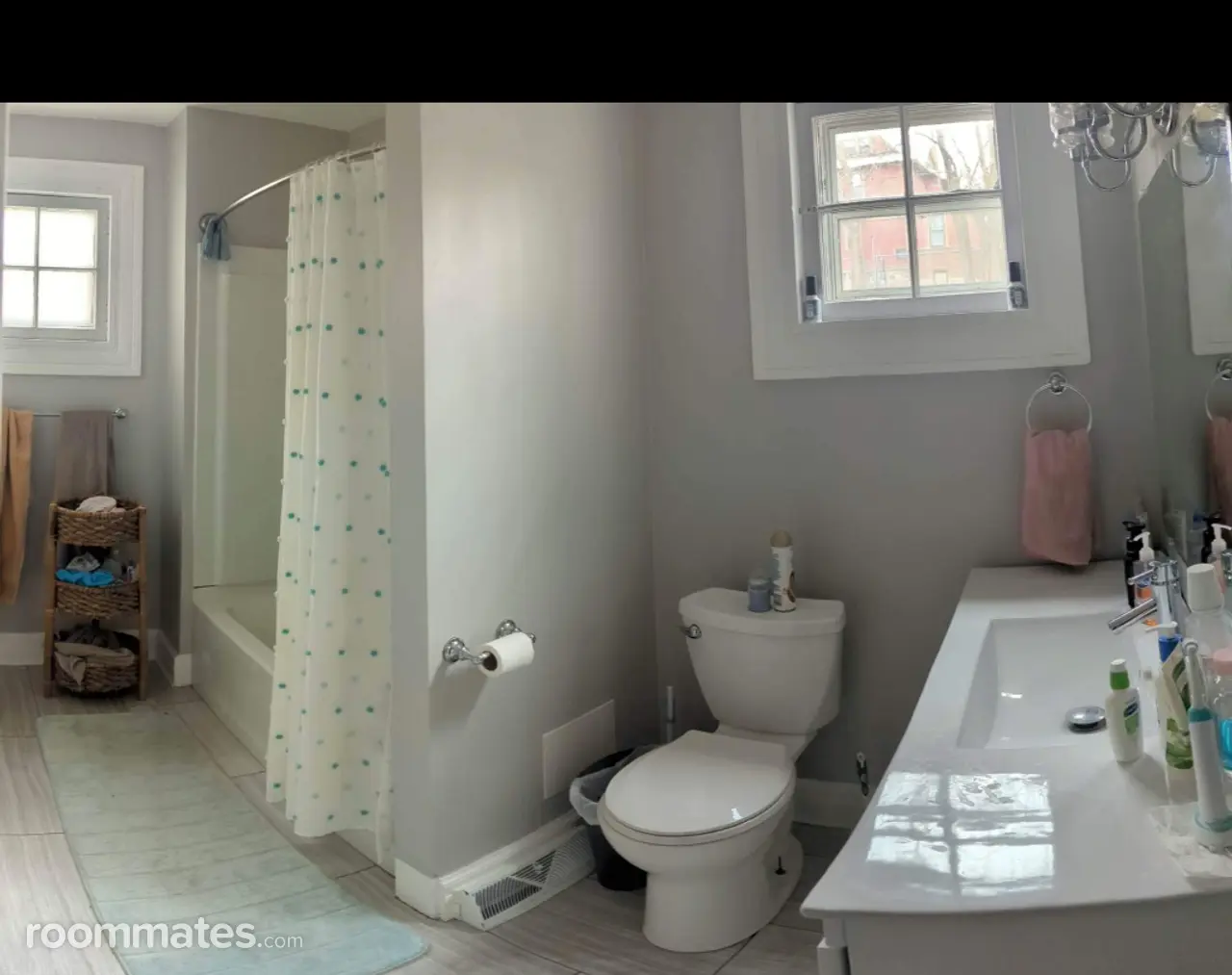 Profile photo 1 of 10