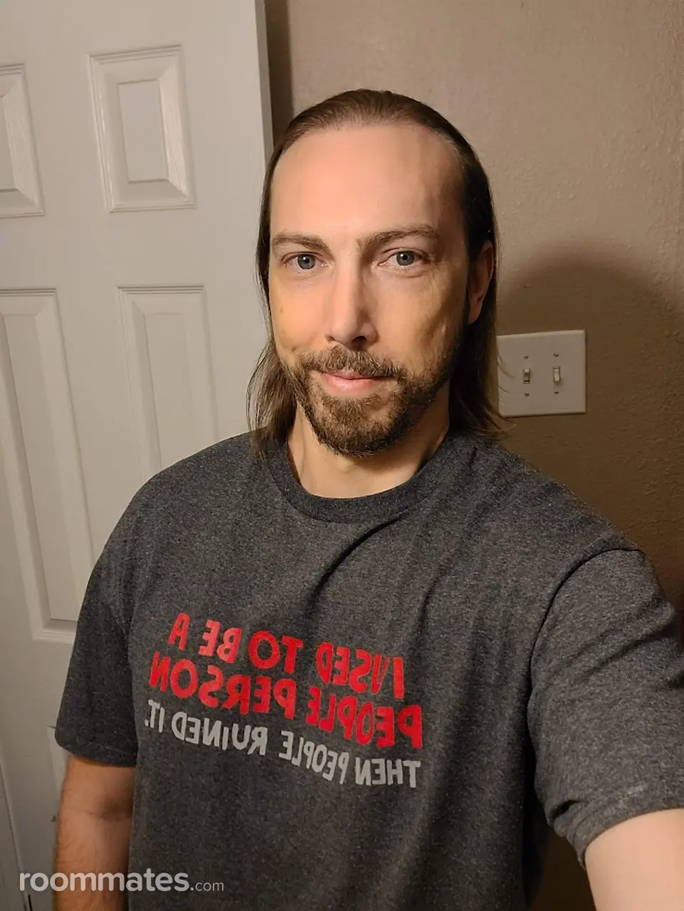 Profile photo 6 of 6