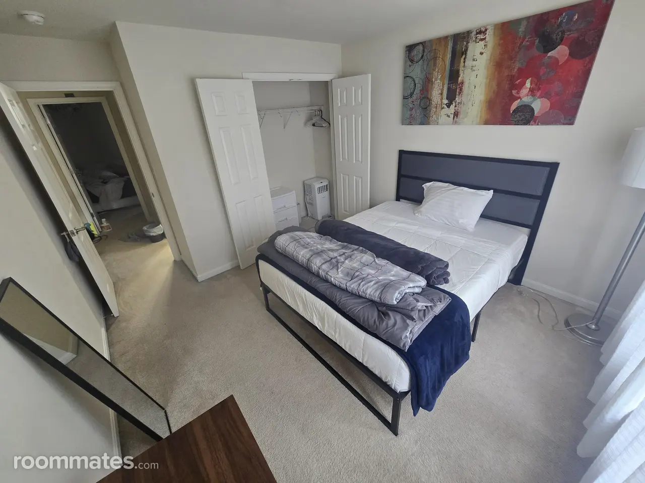 Profile photo 5 of 10