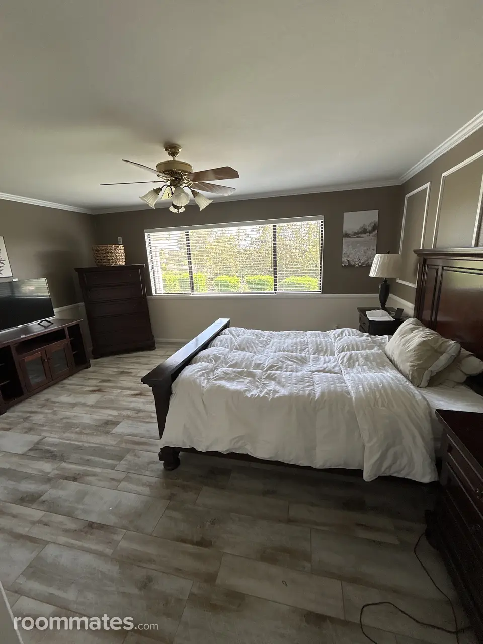 Profile photo 4 of 9