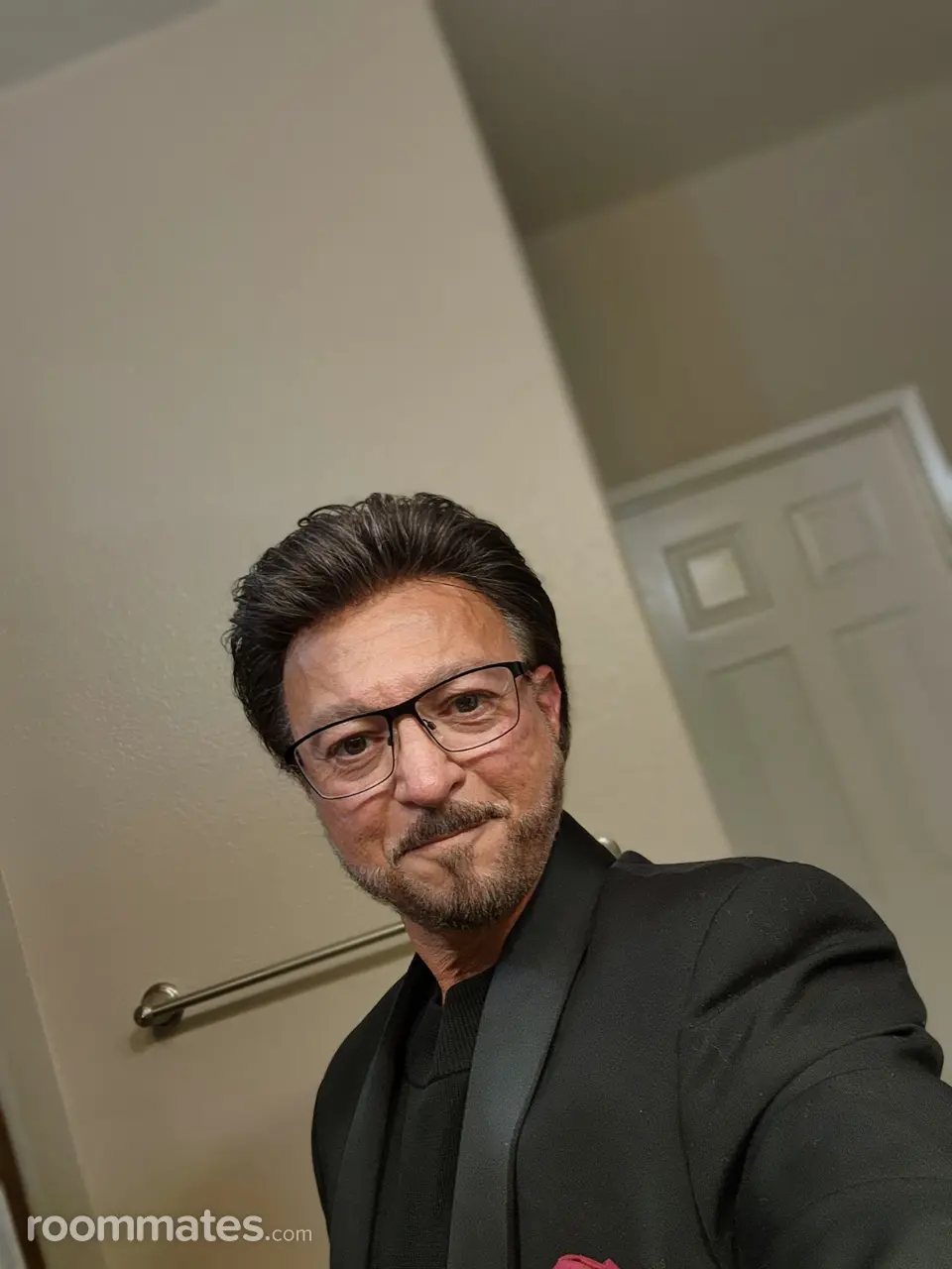 Profile photo 3 of 4