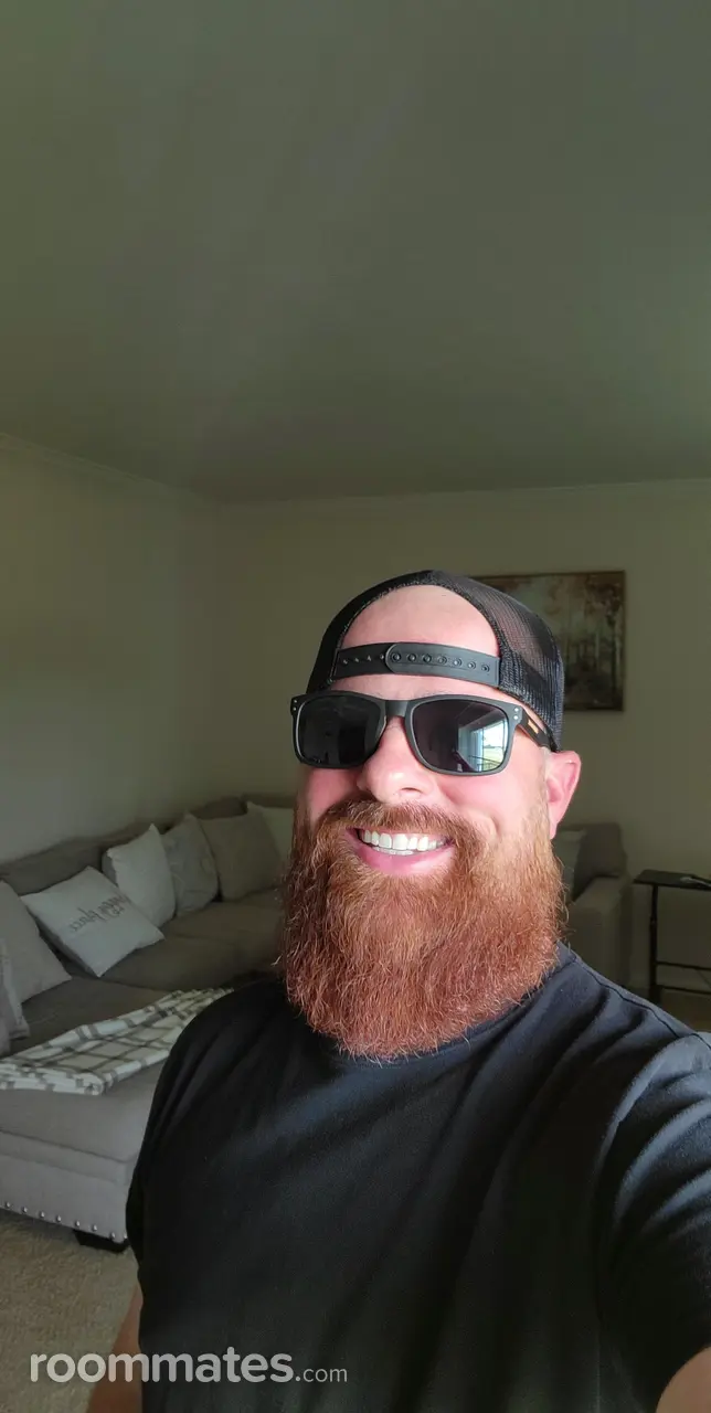 Profile photo 13 of 13