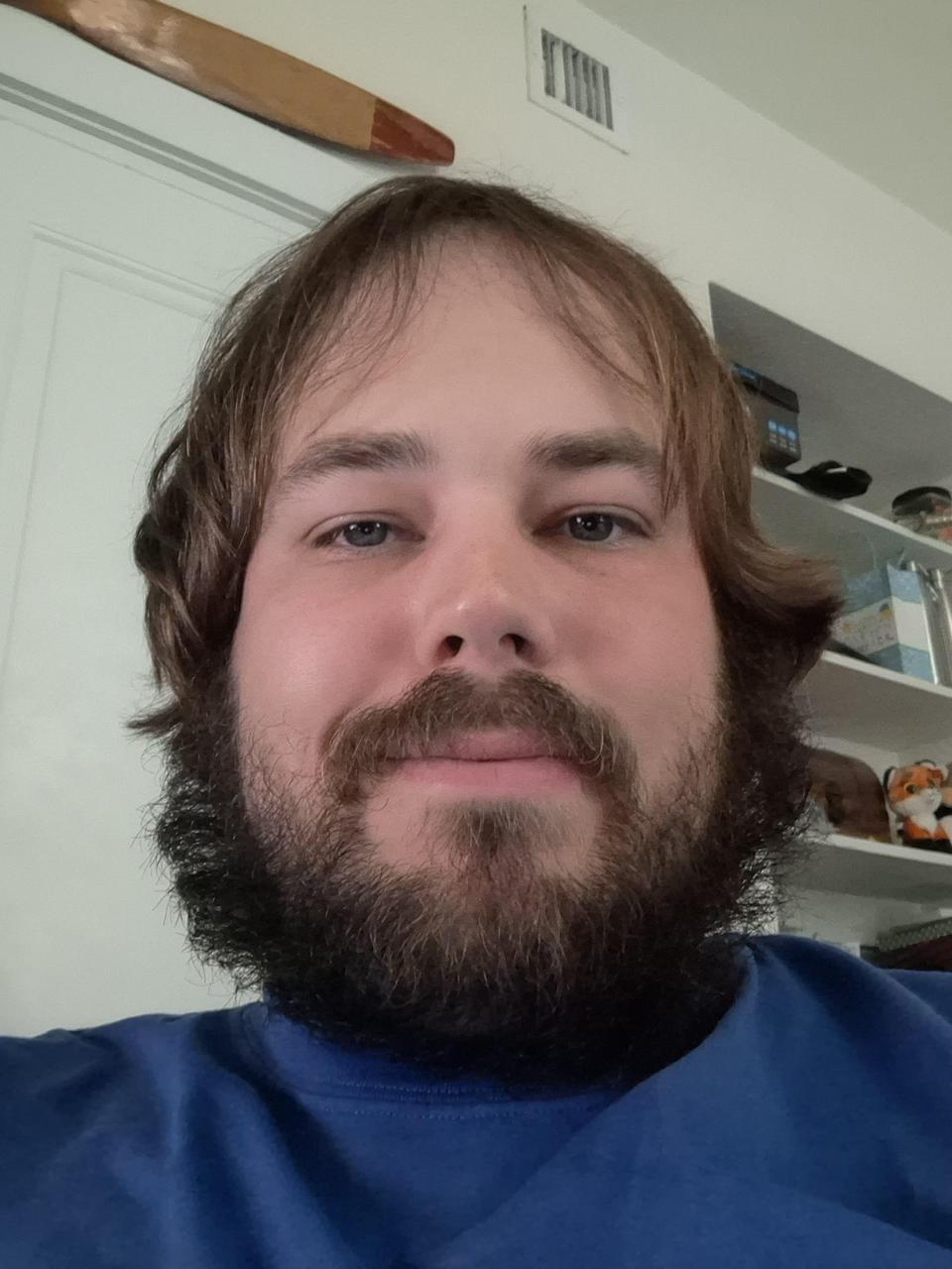 Profile photo 4 of 4