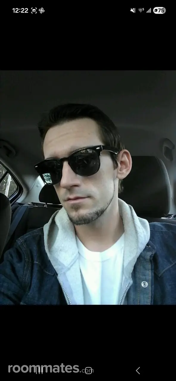 Profile photo 5 of 6
