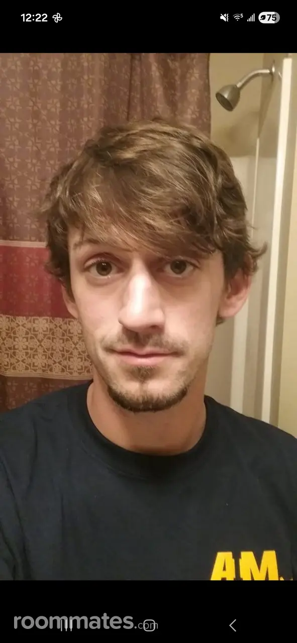 Profile photo 3 of 6