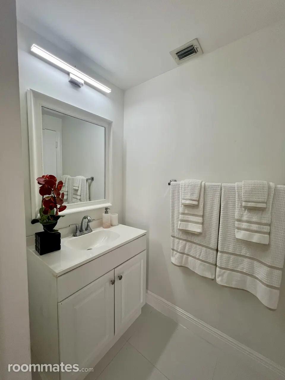 Profile photo 10 of 15