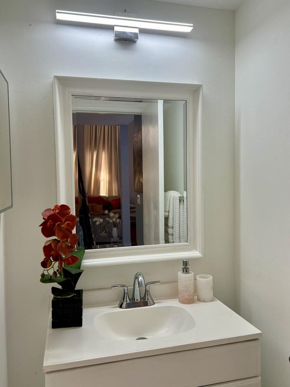 Profile photo 12 of 15