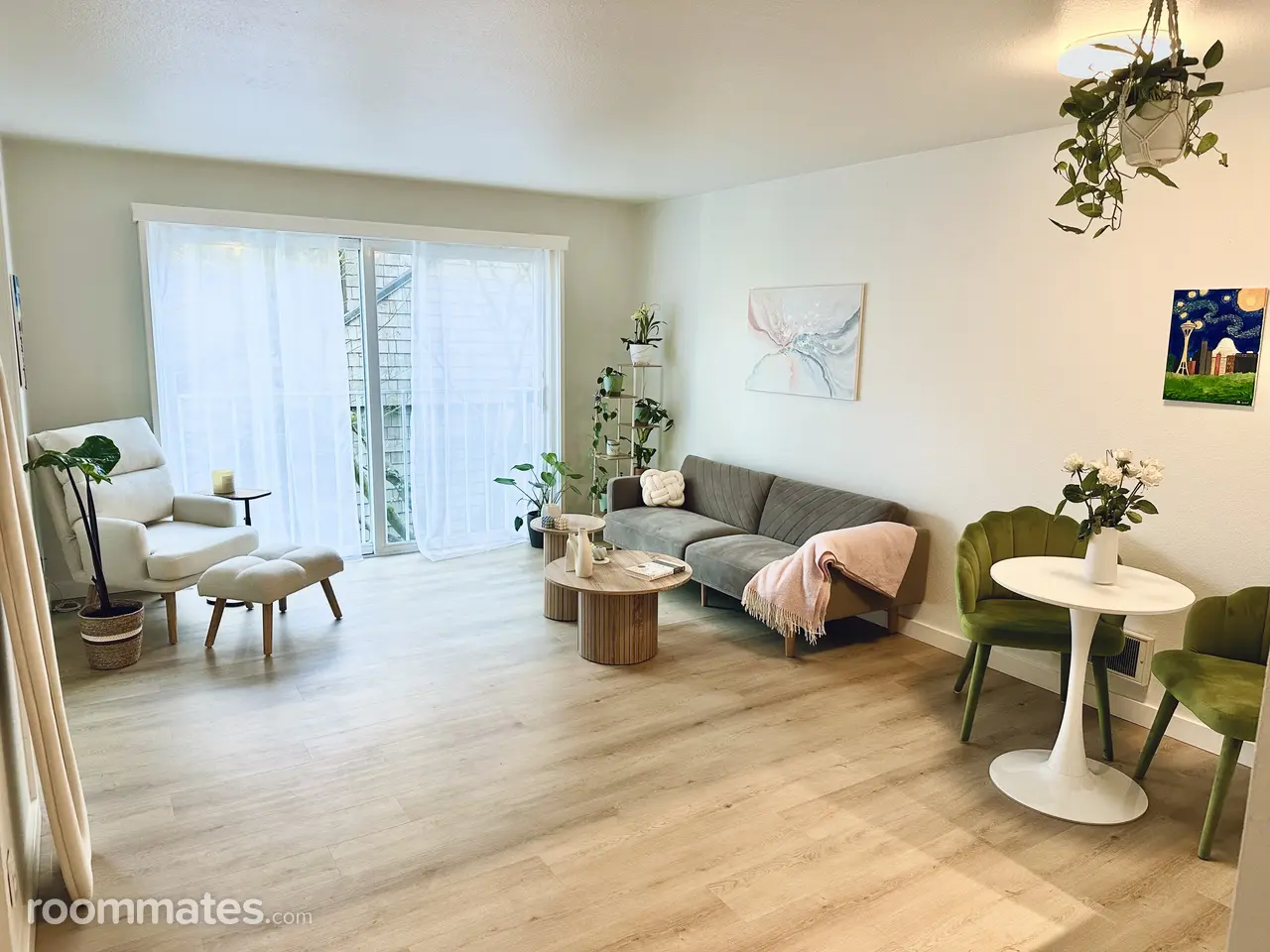 Profile photo 8 of 10