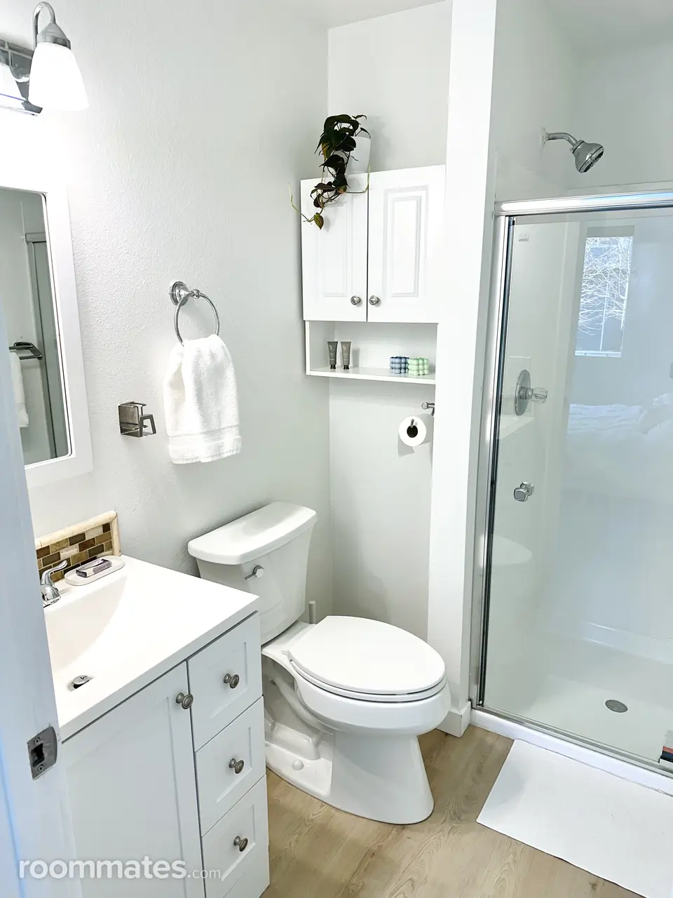 Profile photo 7 of 10