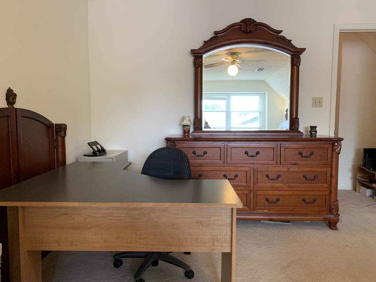 Profile photo 4 of 11