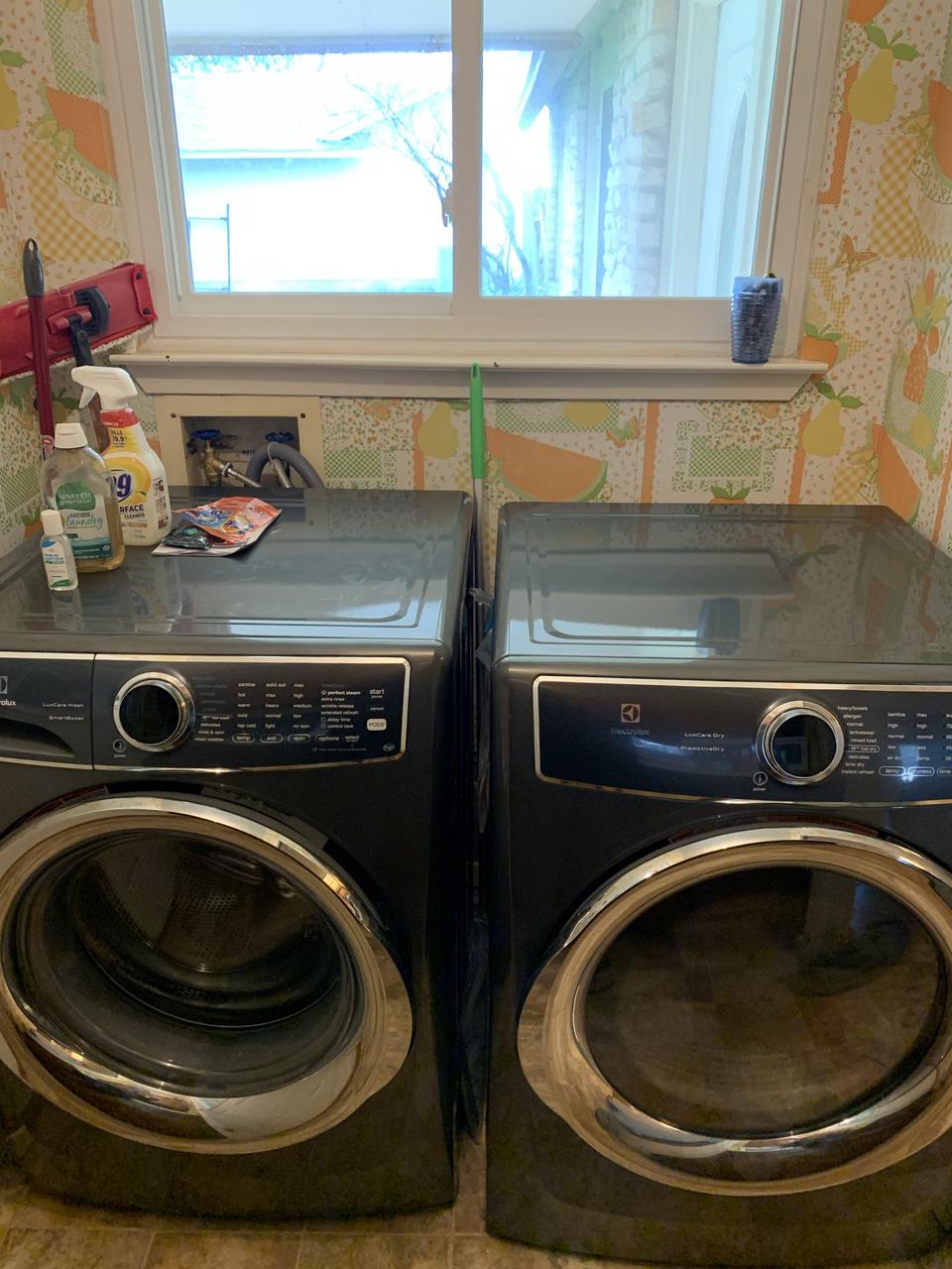 Profile photo 7 of 11