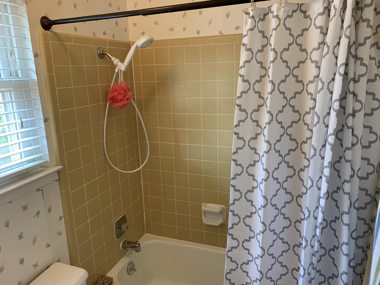 Profile photo 5 of 11