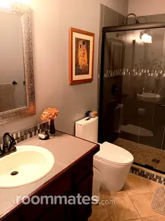 Room for rent in Raleigh, NC $800, house