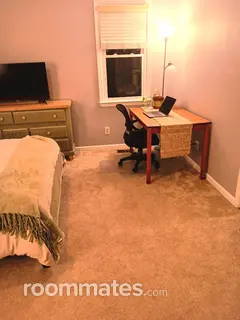 Room for rent in Raleigh, NC $800, house