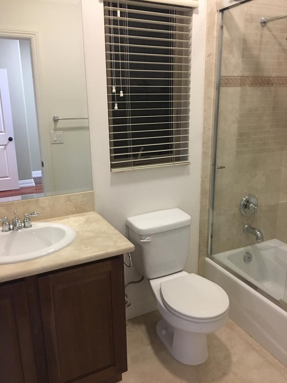 Profile photo 10 of 11