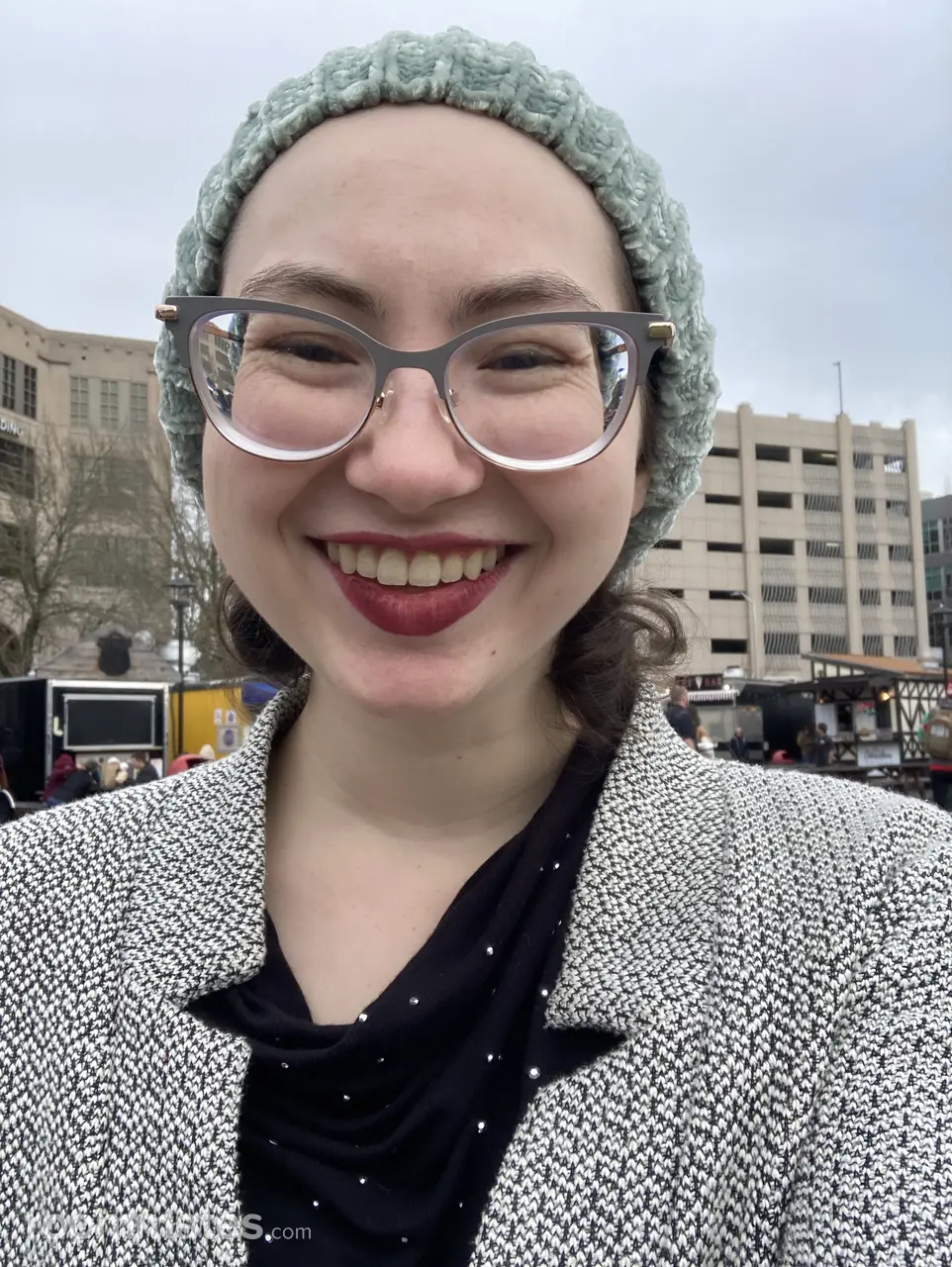 Profile photo 12 of 16