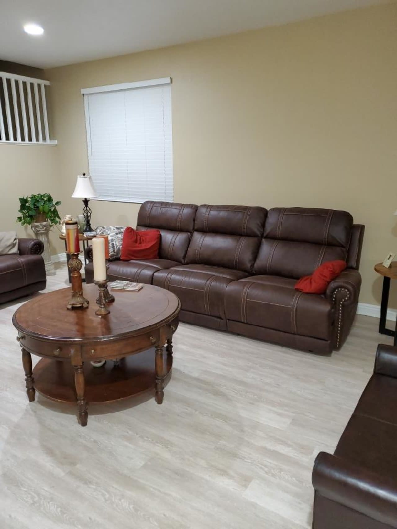 Profile photo 6 of 7