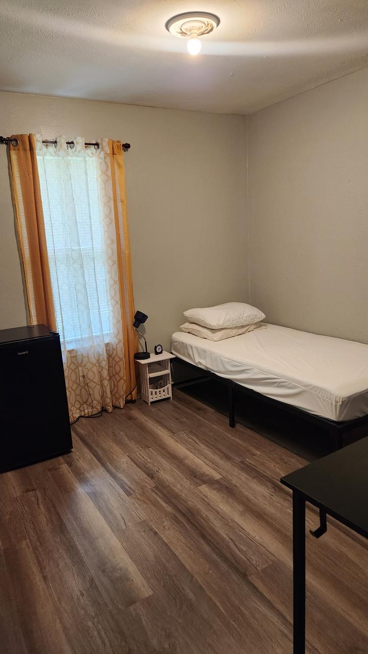 Profile photo 5 of 7