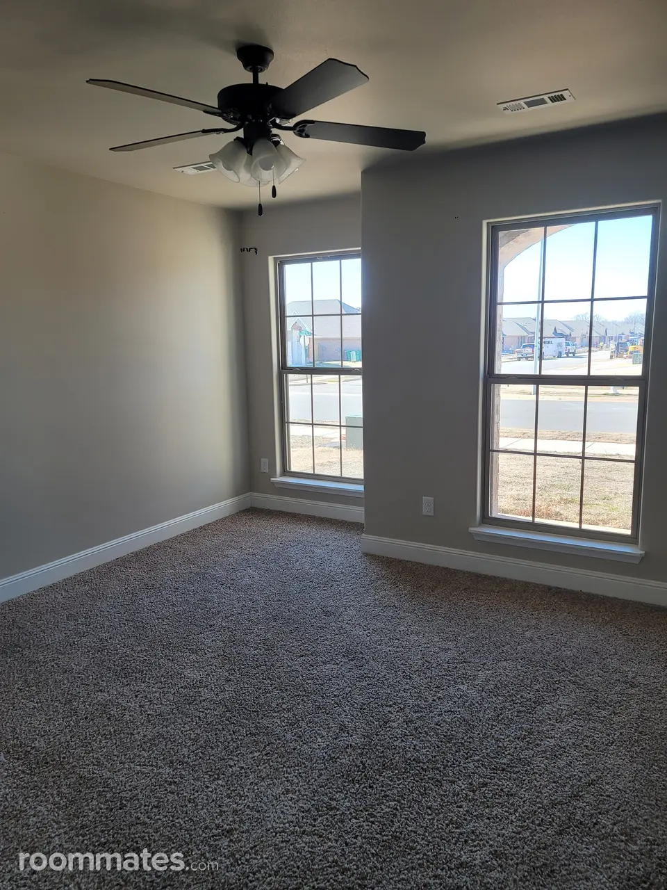 Profile photo 8 of 12