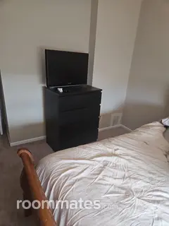 Room for rent in Parkville, MD $700, townhouse