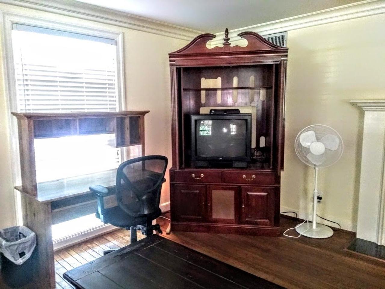 Profile photo 2 of 8