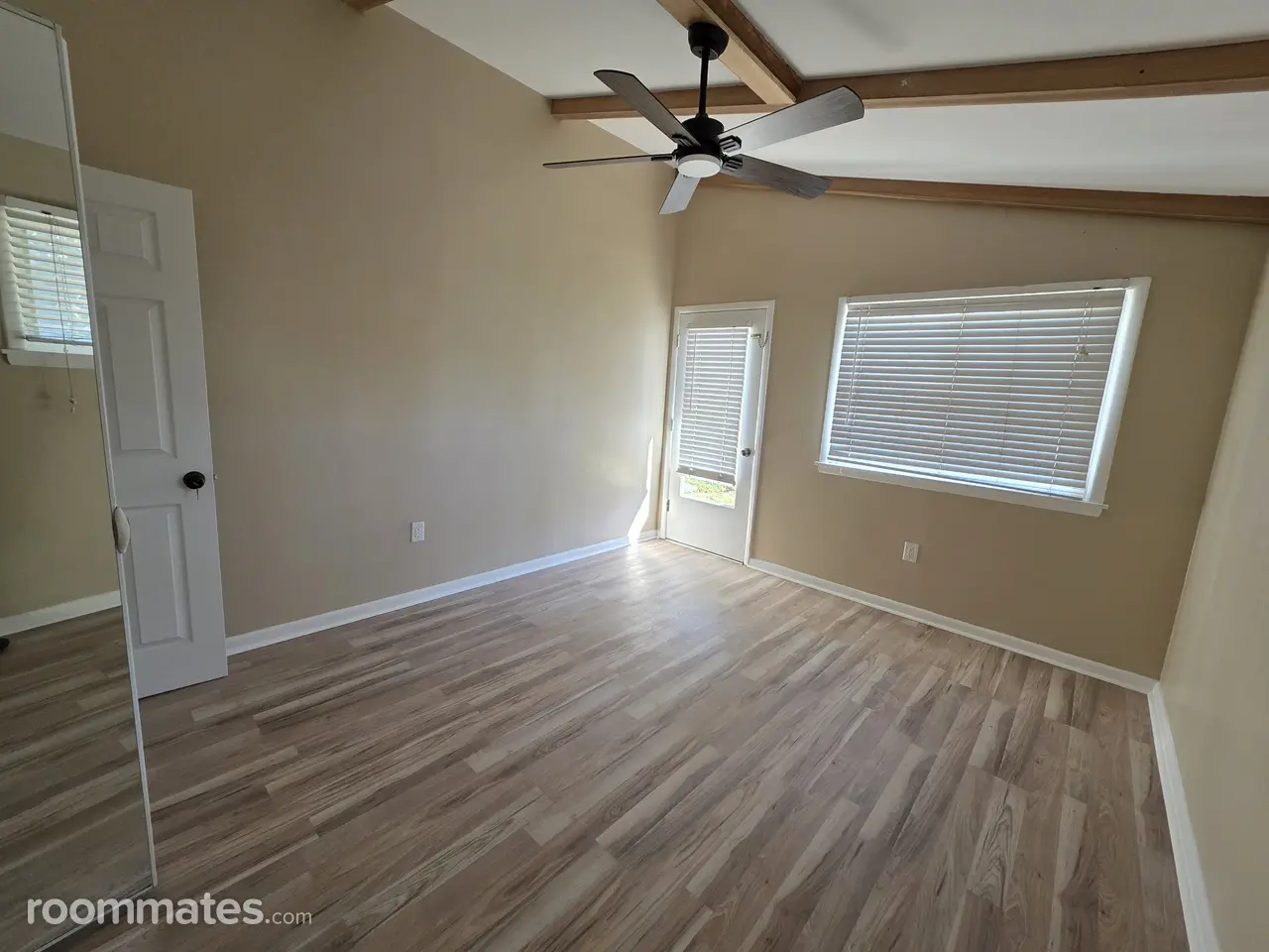 Profile photo 2 of 8