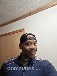 Roommate looking Clackamas, OR, $1600