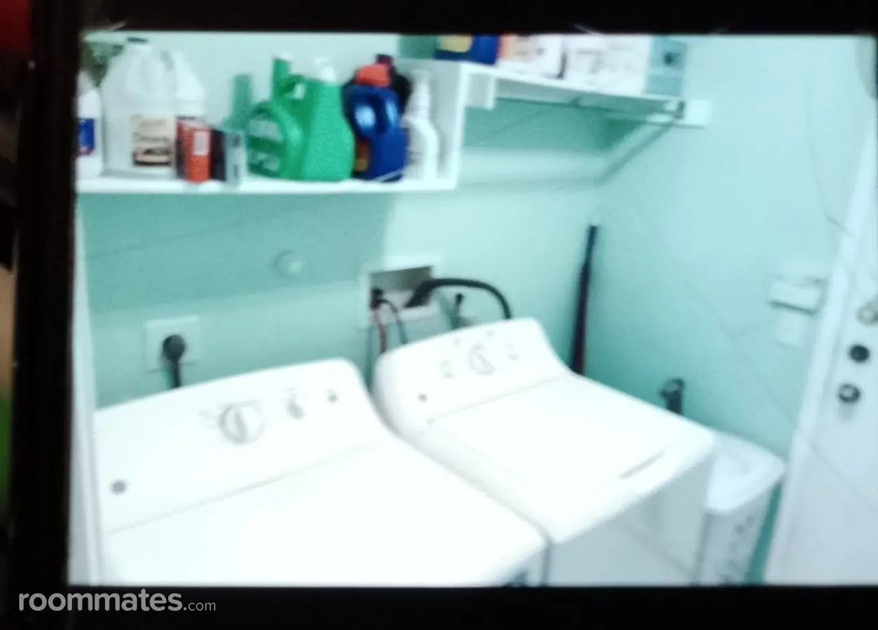 Profile photo 9 of 21