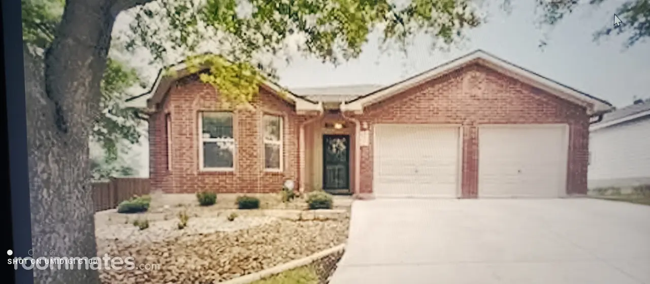 Profile photo 19 of 21