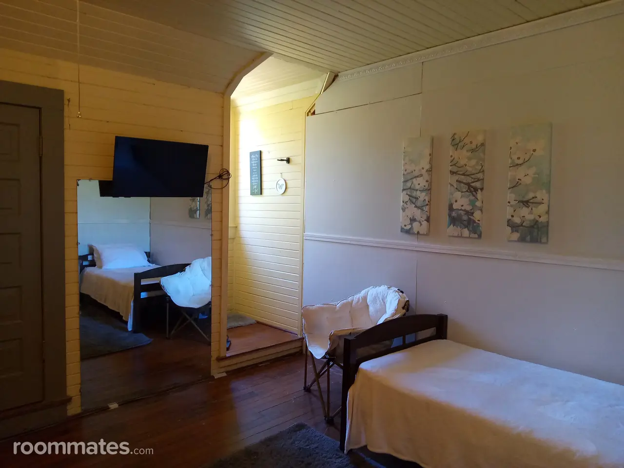 Profile photo 5 of 6