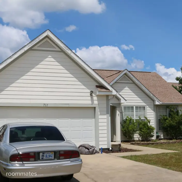 Room for rent in Crestview, FL $890, house