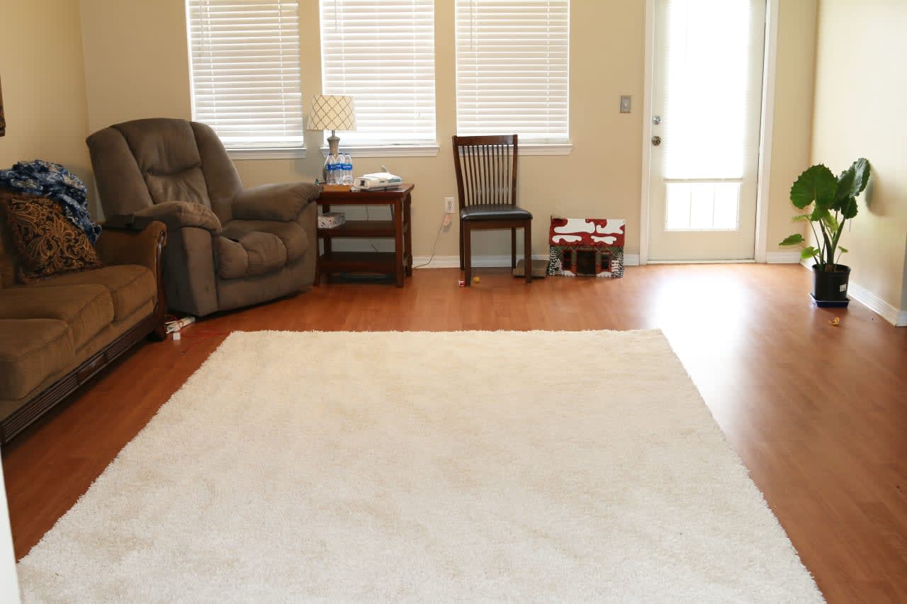 Profile photo 10 of 16