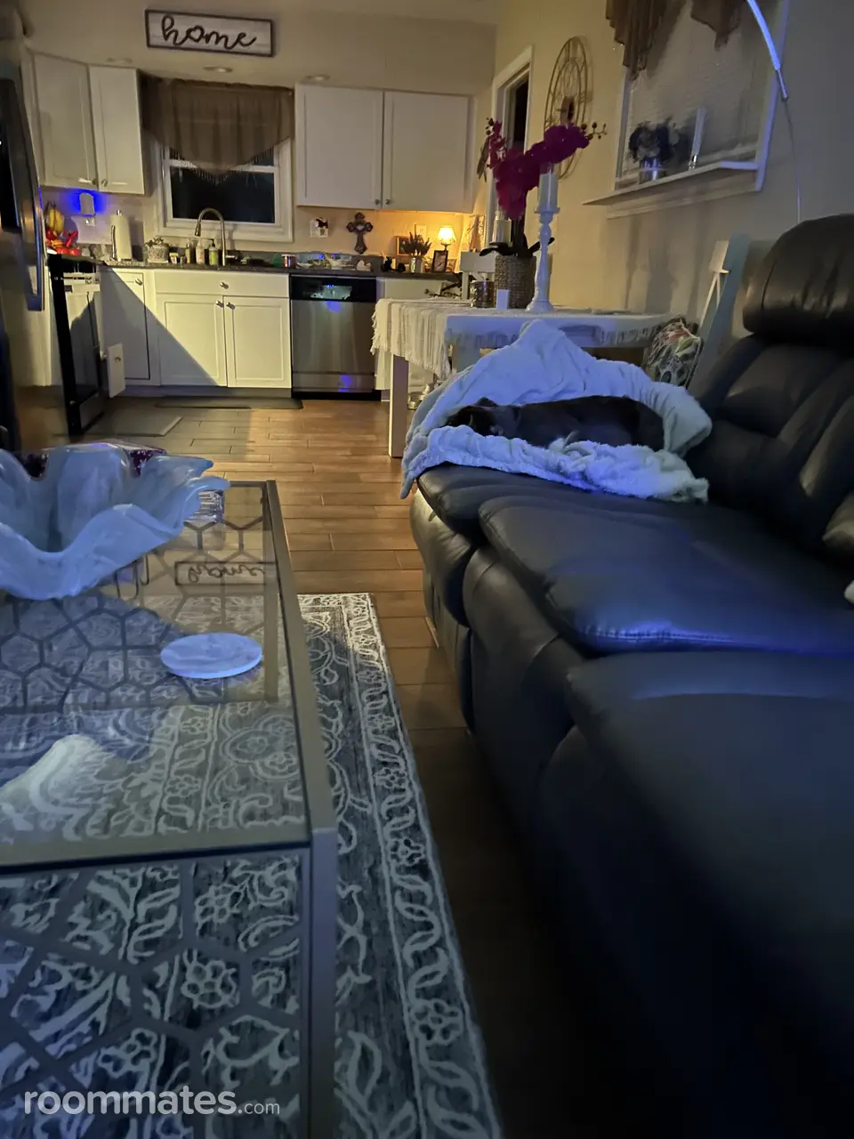 Profile photo 2 of 13