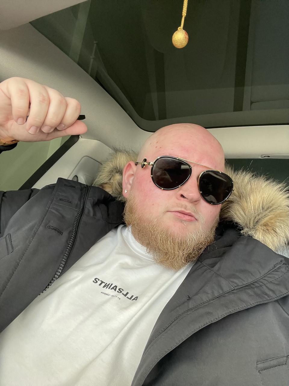 Profile photo 5 of 5