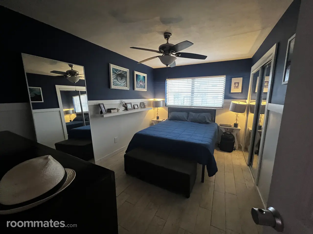 Profile photo 1 of 11