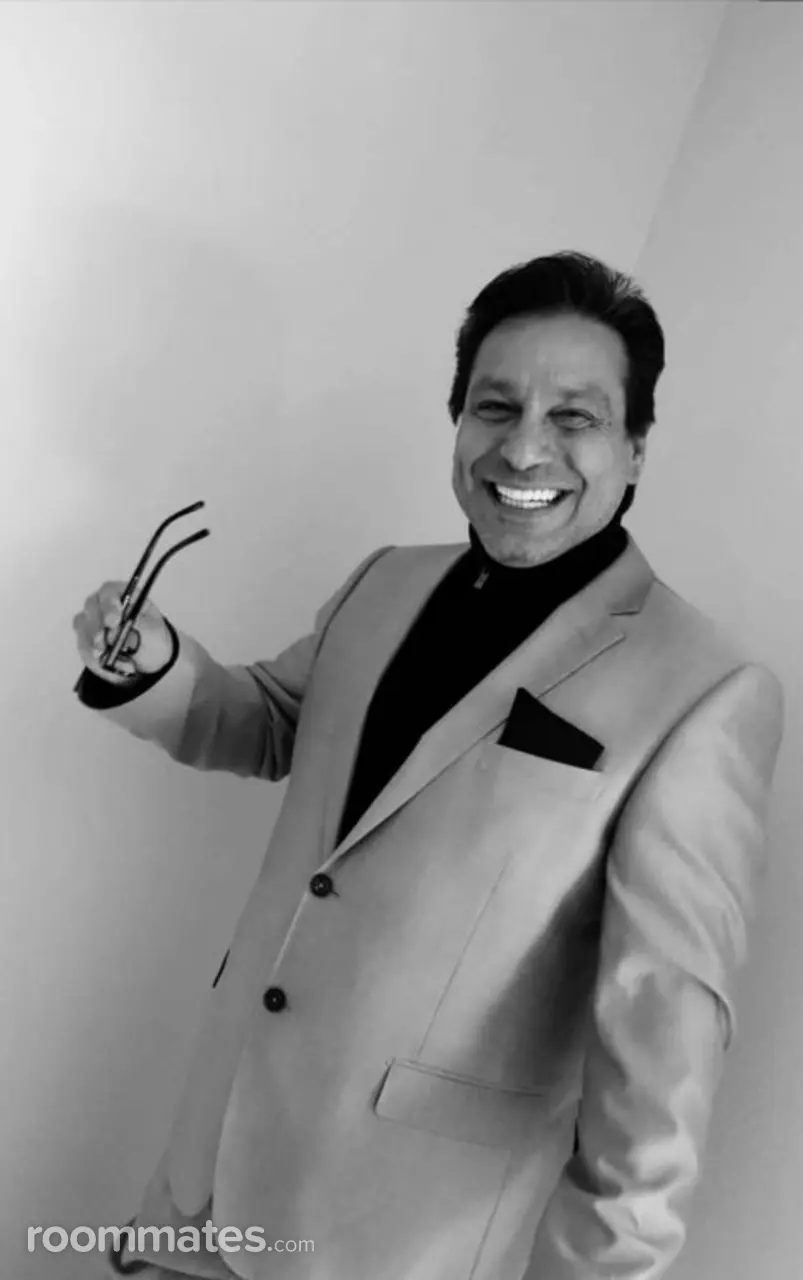 Profile photo 1 of 1