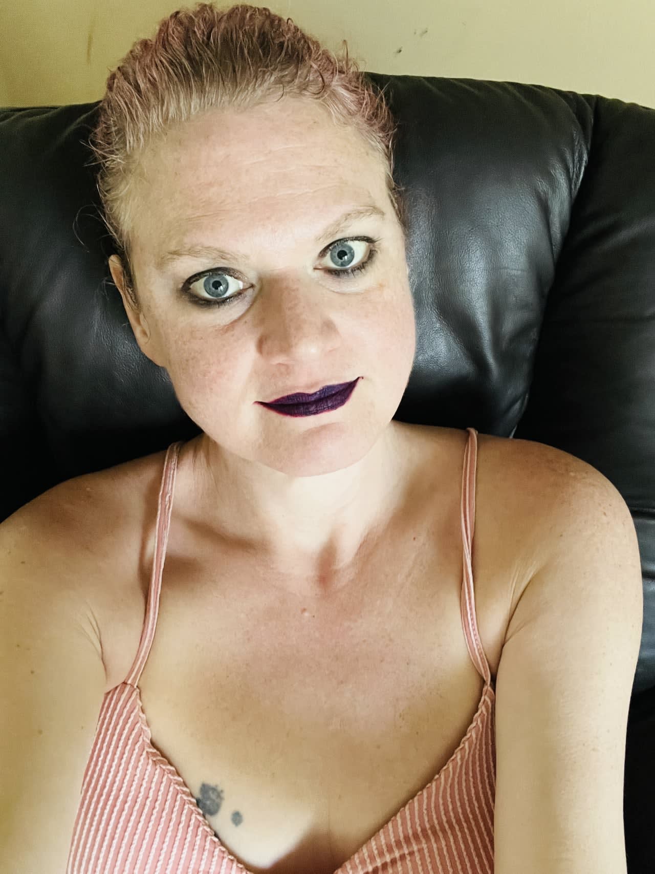 Profile photo 9 of 11