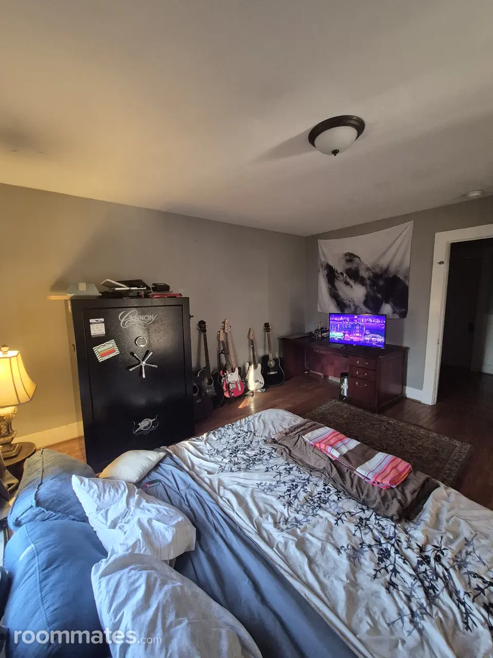 Profile photo 9 of 11