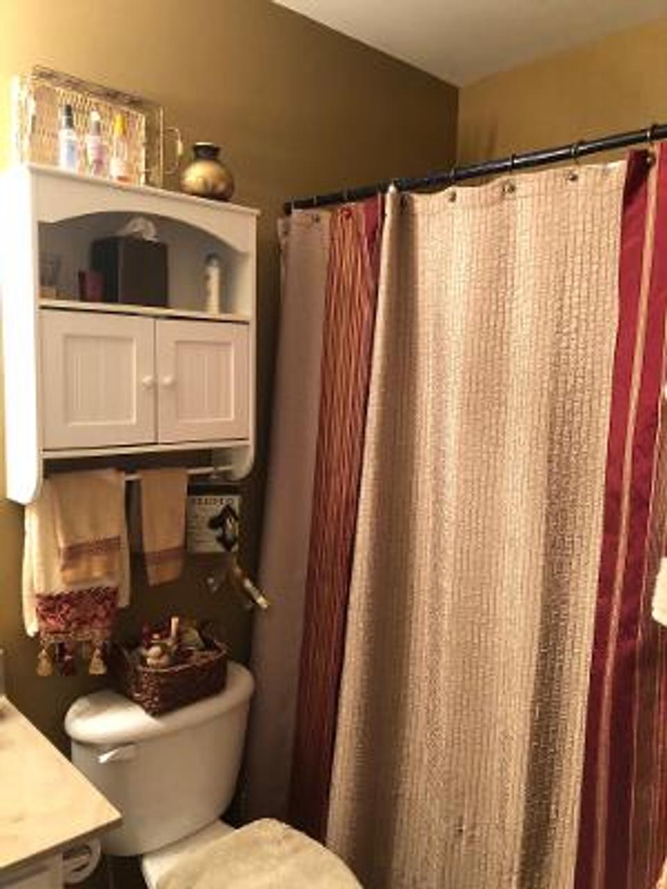 Profile photo 5 of 9