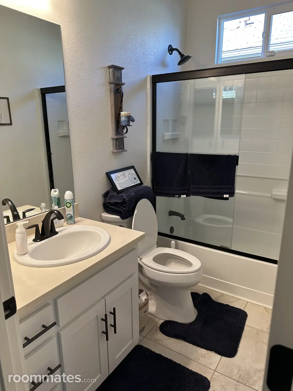 Profile photo 2 of 11