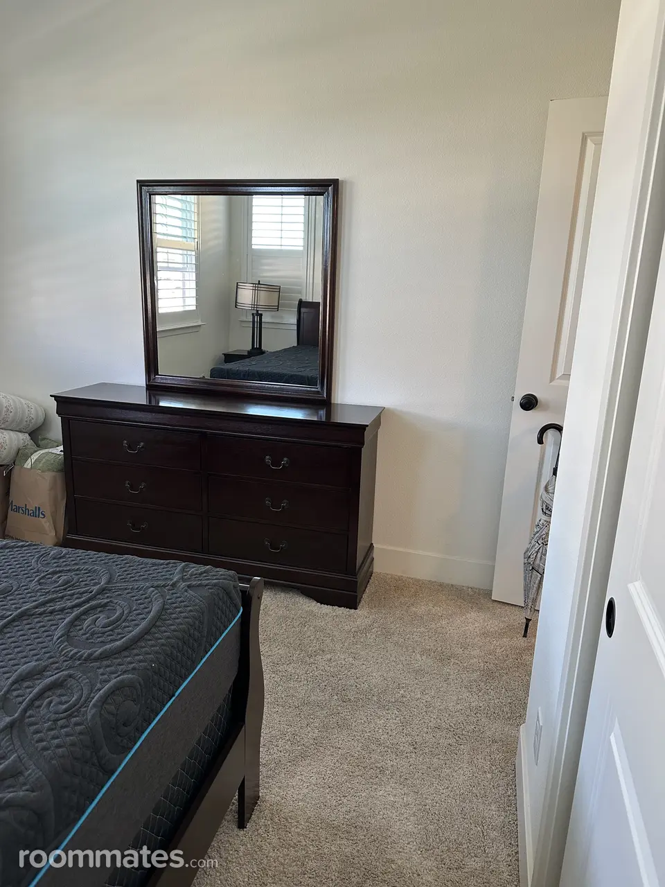 Profile photo 7 of 11