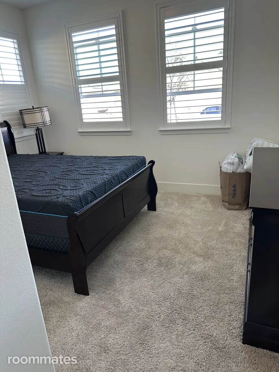 Profile photo 9 of 11