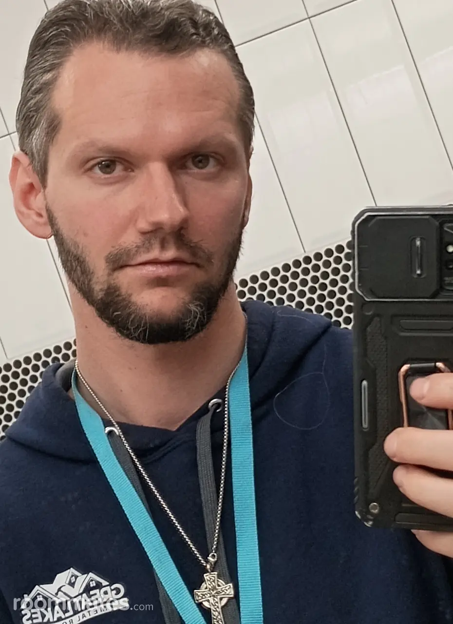 Profile photo 1 of 1