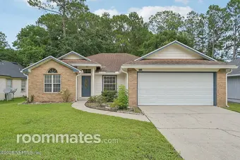 Room for rent in Jacksonville, FL $1200, house