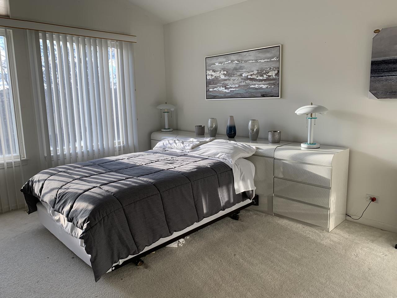 Profile photo 4 of 10