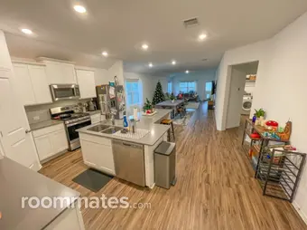 Room for rent in Round Rock, TX $795, house