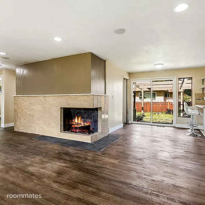 Room for rent in Seattle, WA $799, house