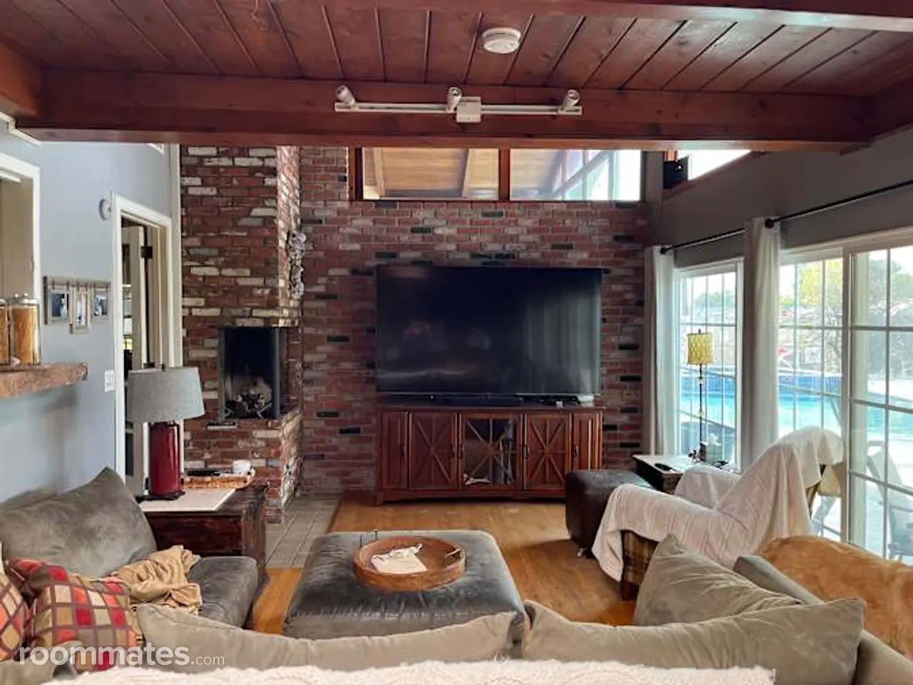 Profile photo 9 of 12